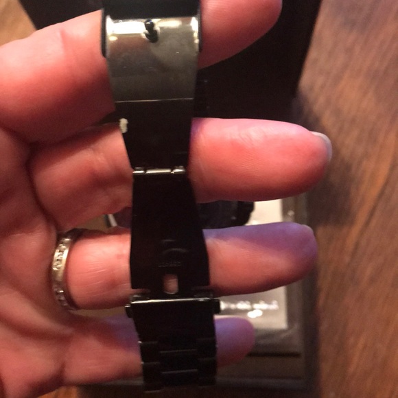 Michael Kors watch - Picture 5 of 7